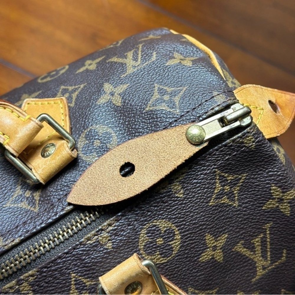 AUTHENTIC Louis Vuitton Speedy 30 bag/purse. Monogram canvas. - Picture 5 of 14